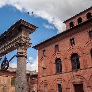 Tenuta La Fratta , Sinalunga Italia